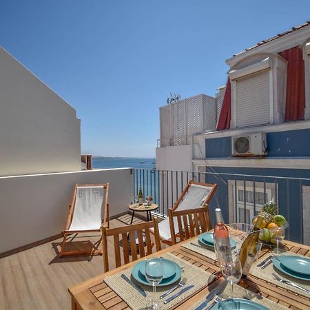 Central & Stylish 2 Bedroom Apartment W/ Balcony Cascais Buitenkant foto