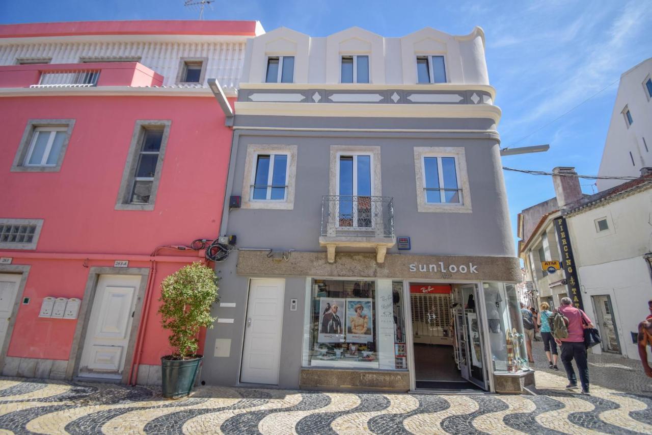 Central & Stylish 2 Bedroom Apartment W/ Balcony Cascais Buitenkant foto